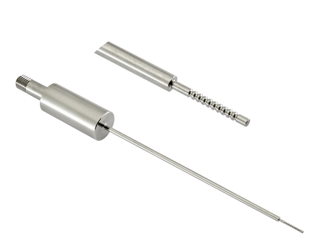 Pusher for stoppering machines